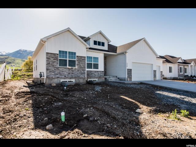 238 S 890 E, Smithfield, UT 84335 — photo 2