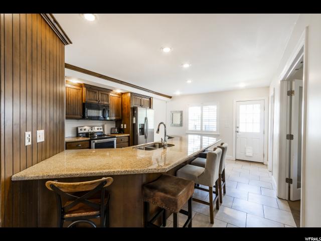 2225 E 9800 S, Sandy, UT 84092 — photo 7