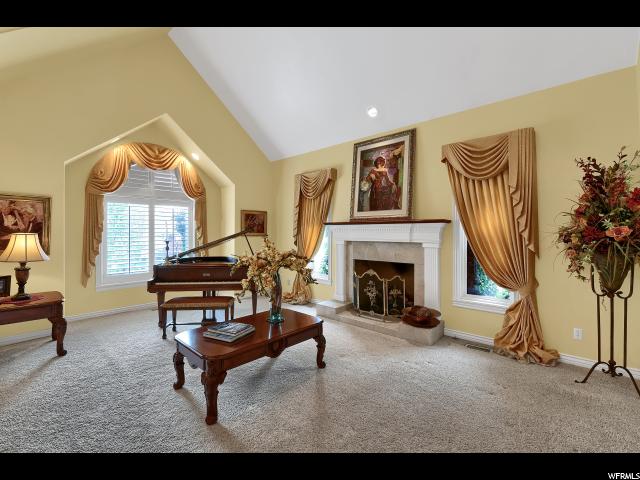 5280 S Arapaho Dr E, Ogden, UT 84403 — photo 6