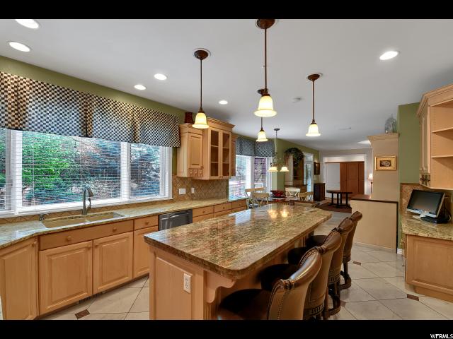 5280 S Arapaho Dr E, Ogden, UT 84403 — photo 9