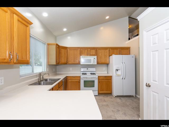 5468 S 4100 W, Roy, UT 84067 — photo 6