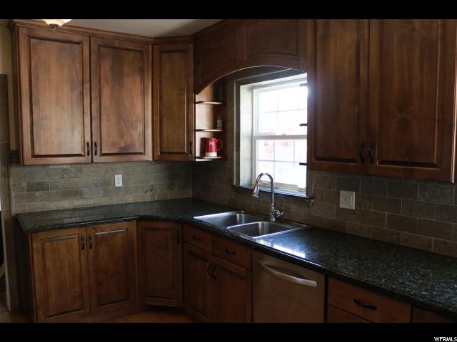 245 N 300 E, Nephi, UT 84648 — photo 9