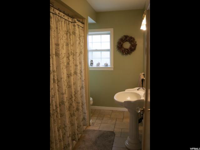 245 N 300 E, Nephi, UT 84648 — photo 10