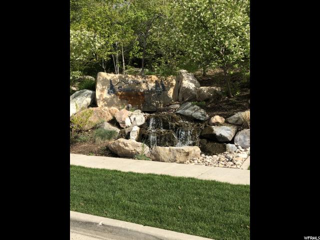 367 E Hidden Lake Dr S #106, Bountiful, UT 84010 — photo 2