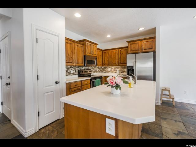 2016 E Stoneleigh Dr, Draper, UT 84020 — photo 9