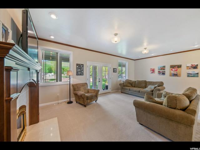 122 N Hillside Dr E, Smithfield, UT 84335 — photo 3