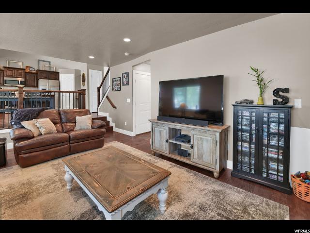 594 E Ridge Place Dr N, Ogden, UT 84404 — photo 7