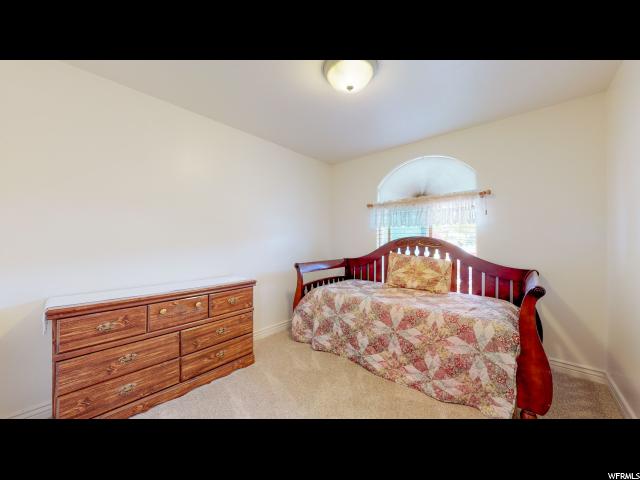 2253 N 10 W, Layton, UT 84041 — photo 10