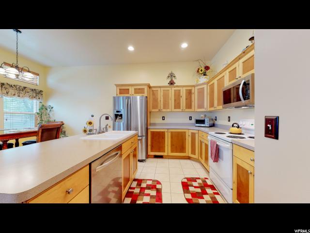2253 N 10 W, Layton, UT 84041 — photo 7
