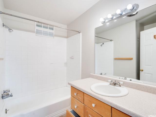 761 E La Dore Dr S, Murray, UT 84107 — photo 3