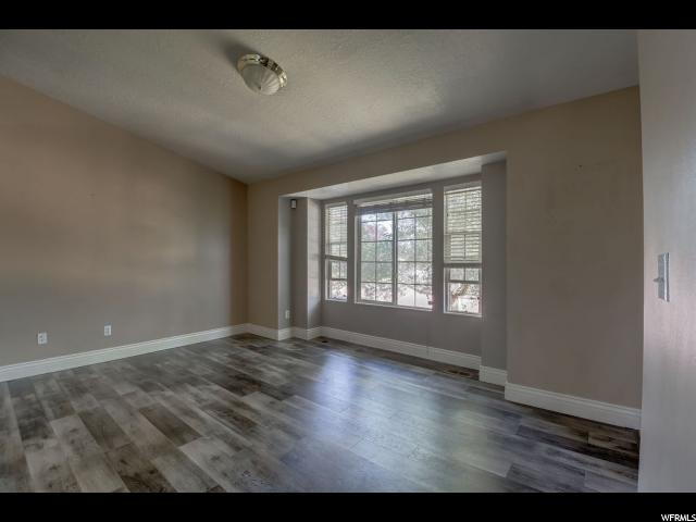 549 W 375 N, Clearfield, UT 84015 — photo 4