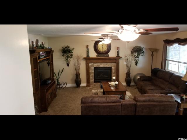 1174 N 900 W, Clinton, UT 84015 — photo 3