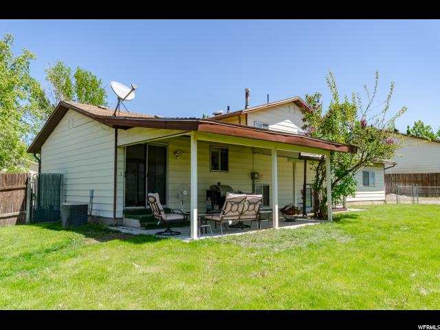 563 W 1060 N, Clinton, UT 84015 — photo 6