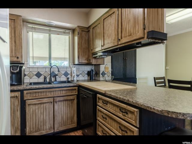 563 W 1060 N, Clinton, UT 84015 — photo 12