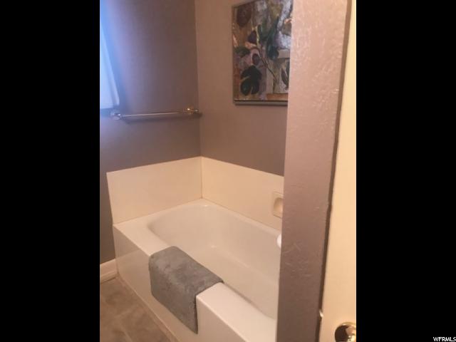2041 W 3775 S, Roy, UT 84067 — photo 9
