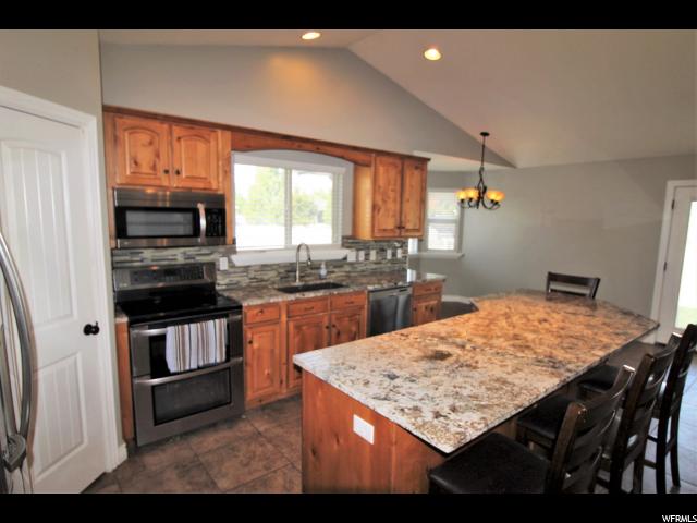 1992 N 2700 W, Clinton, UT 84015 — photo 4