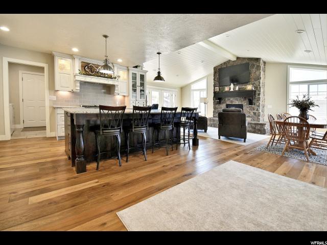 135 W Center St, Henefer, UT 84033 — photo 5