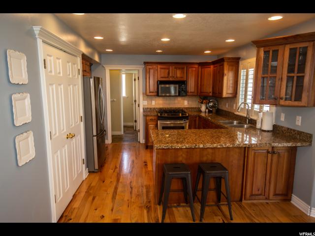 328 S 900 E, Smithfield, UT 84335 — photo 5