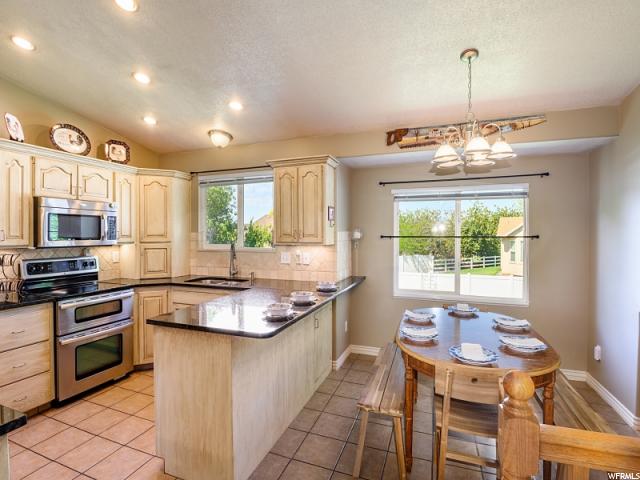 1876 S 500 E, Clearfield, UT 84015 — photo 9