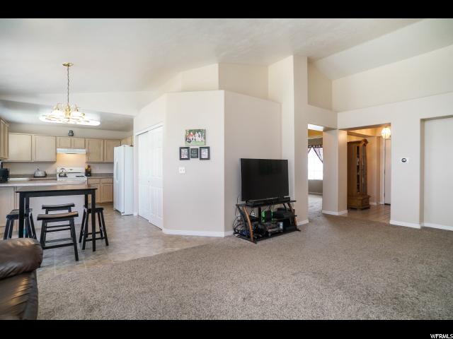 4084 W 5050 S, Roy, UT 84067 — photo 4