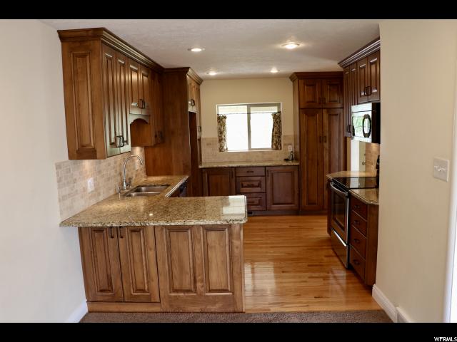 209 E 2450 S, Bountiful, UT 84010 — photo 7