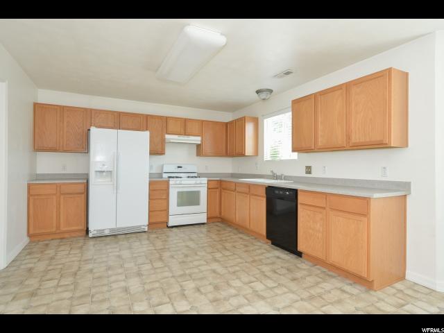 788 E 1900 S, Clearfield, UT 84015 — photo 11