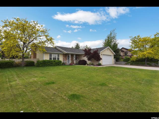 1594 E Nicklaus Rd, Sandy, UT 84092 — photo 2