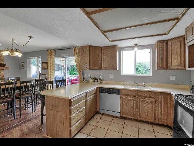 1594 E Nicklaus Rd, Sandy, UT 84092 — photo 9
