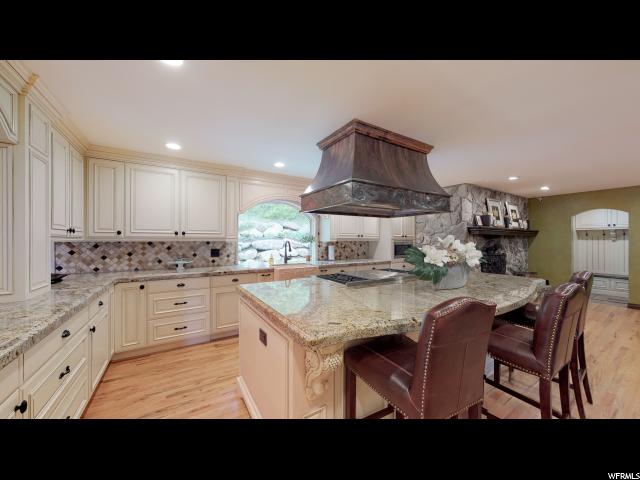 2537 S Maple Hills Dr E, Bountiful, UT 84010 — photo 9