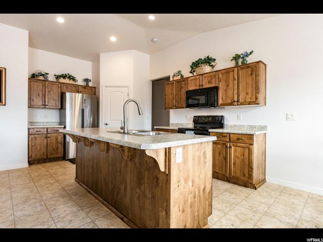 986 E 3800 S, Washington, UT 84780 — photo 6