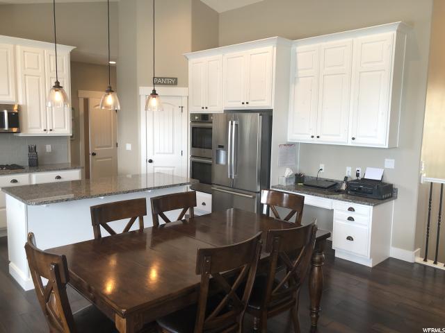 172 S Linden Dr E, Layton, UT 84040 — photo 4