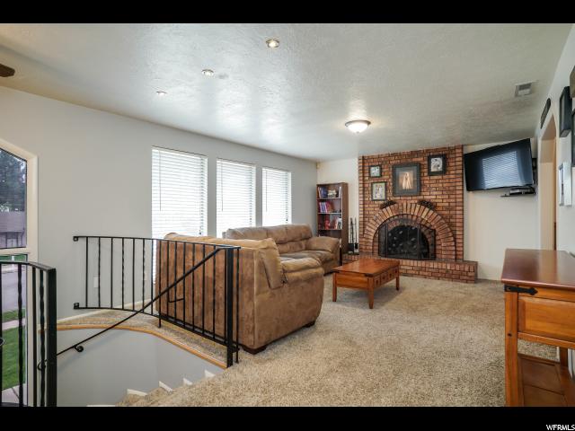 2011 W 4300 S, Roy, UT 84067 — photo 2