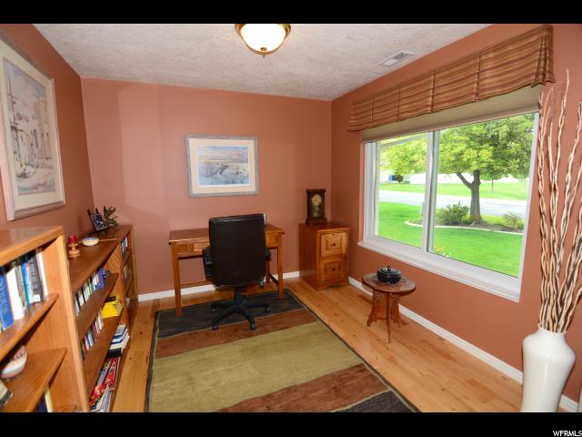 419 E 2820 N, North Logan, UT 84341 — photo 3