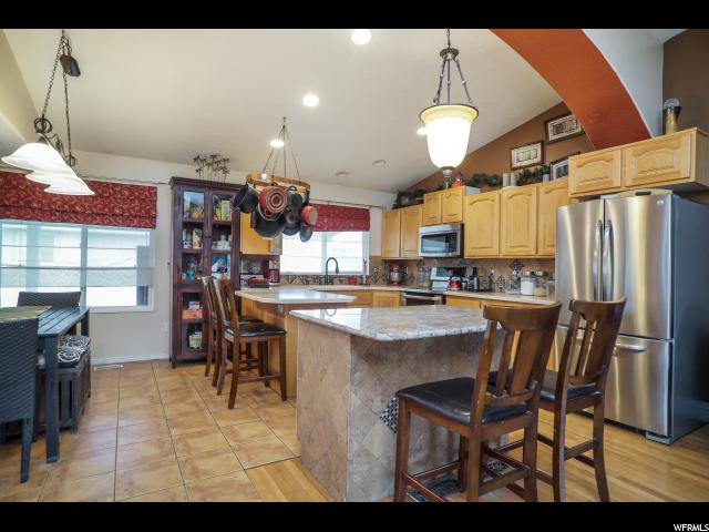 5965 S 2050 E, South Ogden, UT 84403 — photo 5