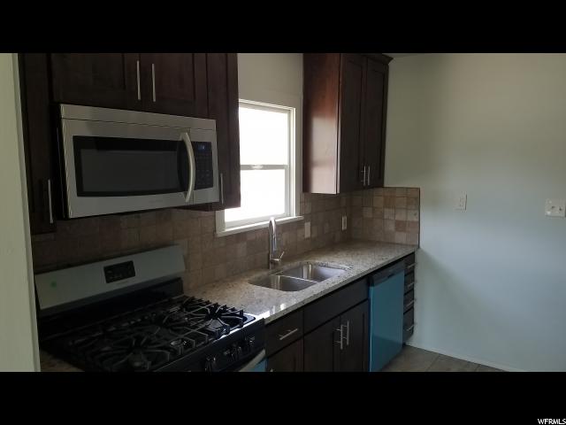 153 N 4th St E, Tooele, UT 84074 — photo 4