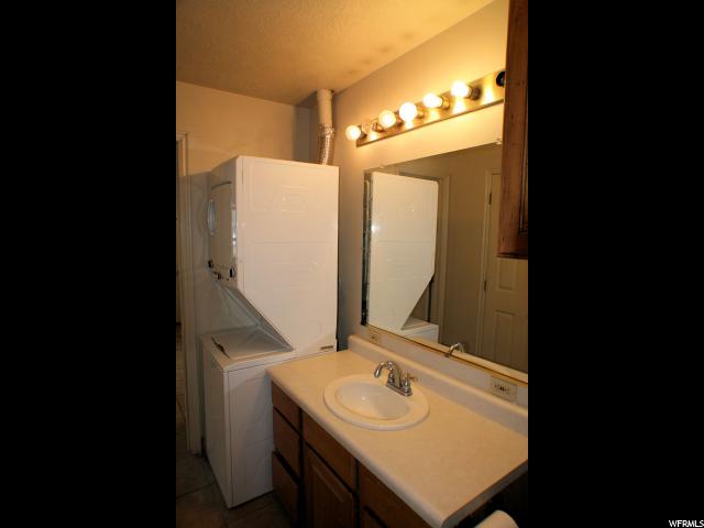 180 S 100 E, Hurricane, UT 84737 — photo 8