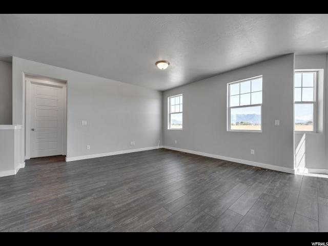 2436 N Sarus Crane Dr, Clinton, UT 84015 — photo 11