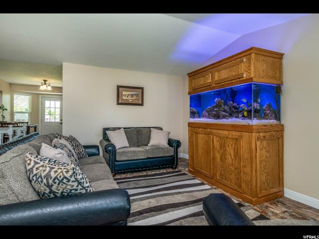 1037 E Annabelle Ln, Sandy, UT 84094 — photo 2