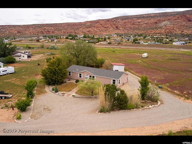 11 E Lenore Ct, Moab, UT 84532 — photo 2