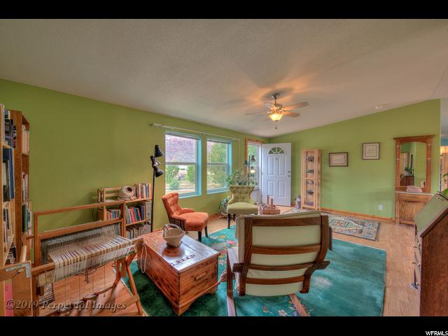 11 E Lenore Ct, Moab, UT 84532 — photo 9
