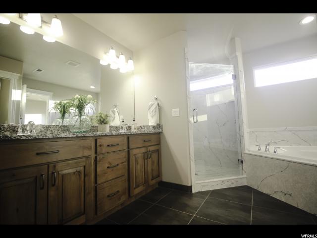 3368 W 1800 N, Clinton, UT 84015 — photo 10