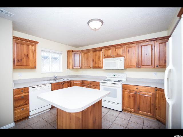 435 W Cobblestone Dr, Providence, UT 84332 — photo 3