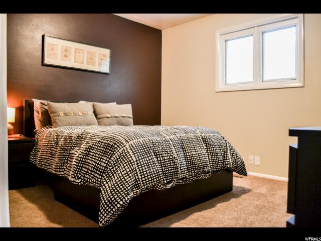 77 E Peachtree Dr N, Centerville, UT 84014 — photo 10