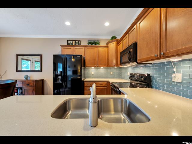 6768 S 950 E, Midvale, UT 84047 — photo 9
