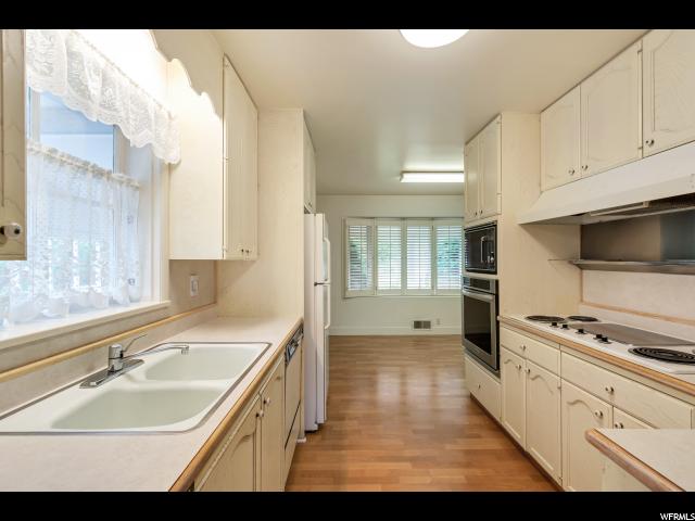 804 S 750 E, Bountiful, UT 84010 — photo 6
