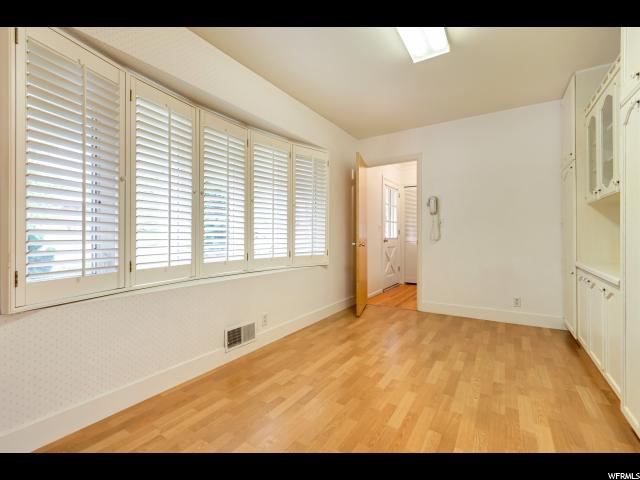 804 S 750 E, Bountiful, UT 84010 — photo 8