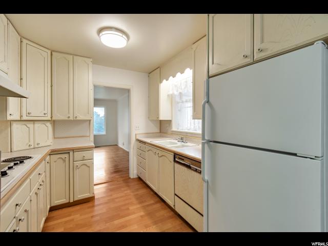 804 S 750 E, Bountiful, UT 84010 — photo 4