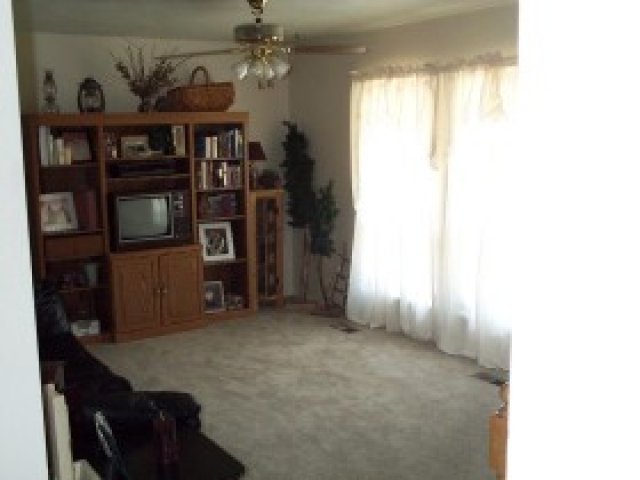 72 S 1170 E, Logan, UT 84321 — photo 3