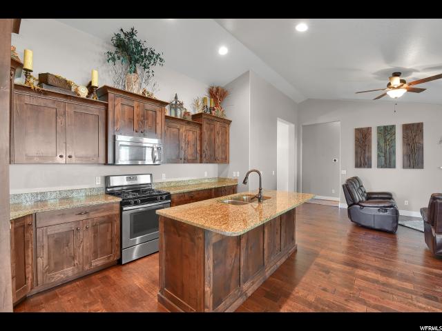 2064 E 3100 N, Layton, UT 84040 — photo 6