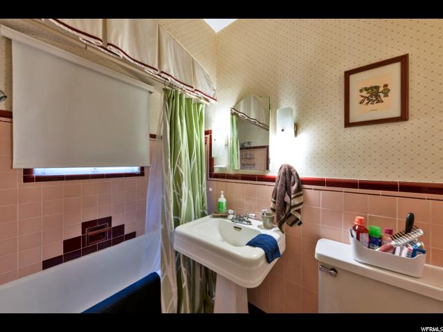37 S 200 W, Logan, UT 84321 — photo 9